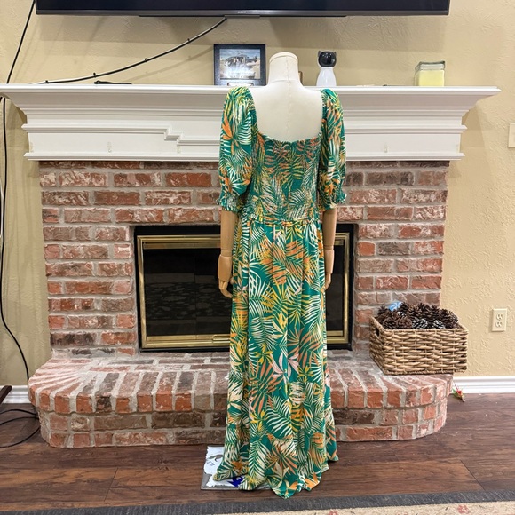 NWT BETSEY JOHNSON Tropical Smocked Green and Yellow Maxi Dress - Picture 11 of 17